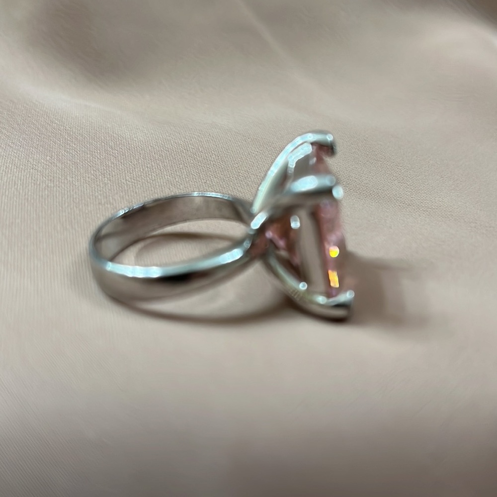 Pink Stone Ring - Picture 3 of 6